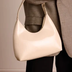 Manfield Beige lak handtas^ Handtassen