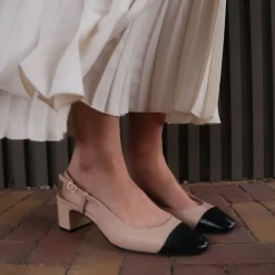 Manfield Beige leren slingback pumps^DAMES Pumps|Slingbacks