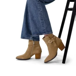 Manfield Beige suède enkellaarsjes met hak^DAMES Enkellaarsjes