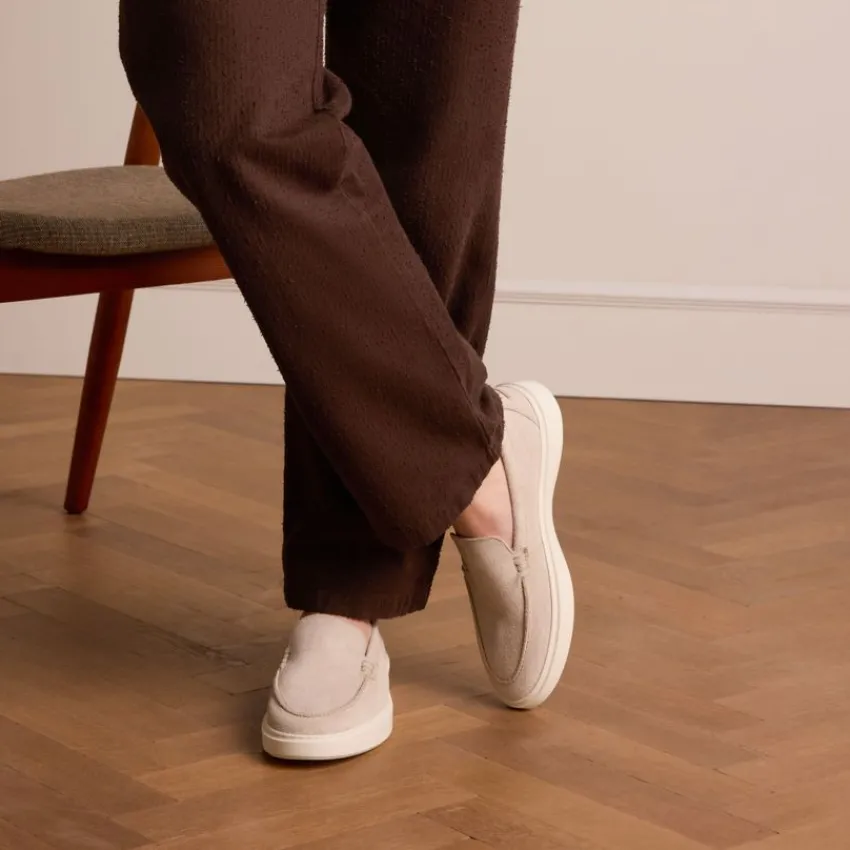 Manfield Beige suède loafers^Heren Loafers