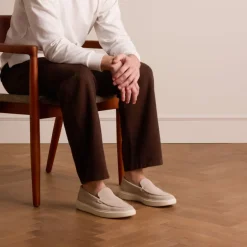 Manfield Beige suède loafers^Heren Loafers