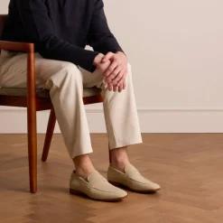 Manfield Beige suède loafers^Heren Loafers