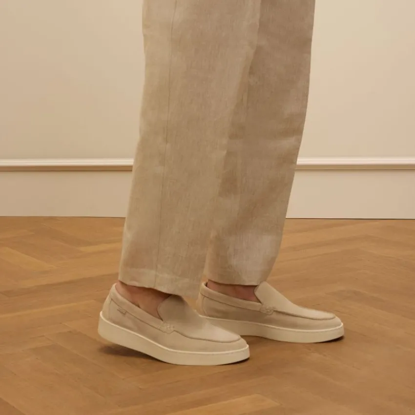 Manfield Beige suède loafers^Heren Loafers