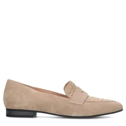 Manfield Beige suède loafers met goudkleurige studs^DAMES Loafers