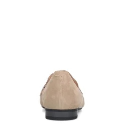 Manfield Beige suède loafers met goudkleurige studs^DAMES Loafers