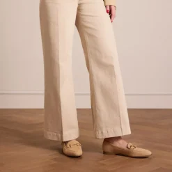 No Stress Beige suède loafers met gouden chain^DAMES Loafers