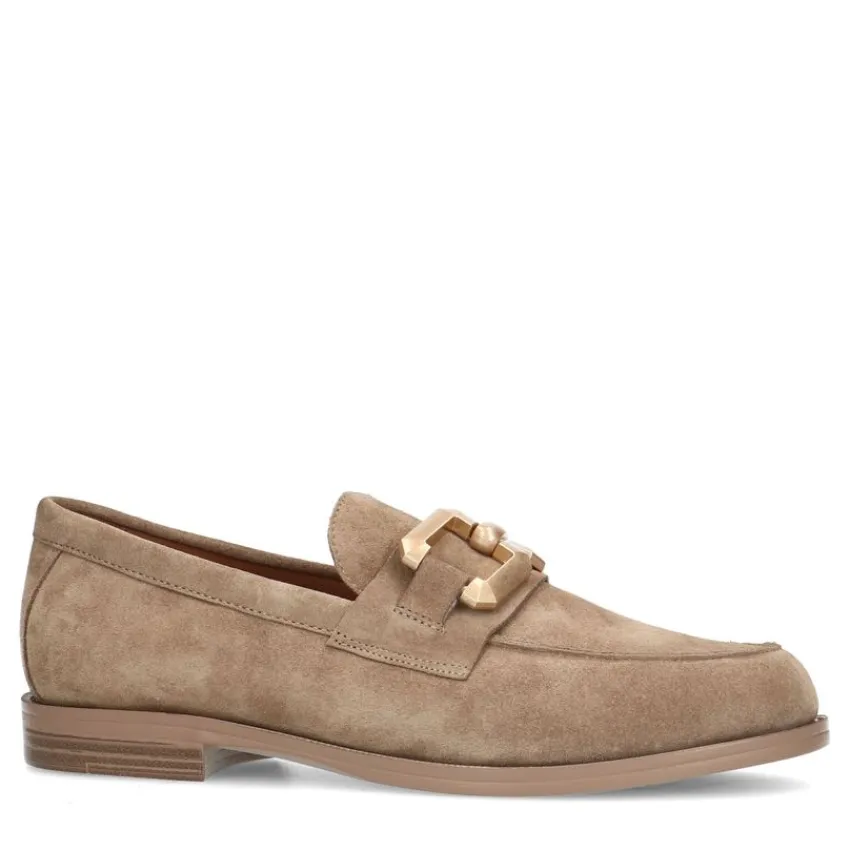Manfield Beige suède loafers met vierkanten chain^DAMES Loafers