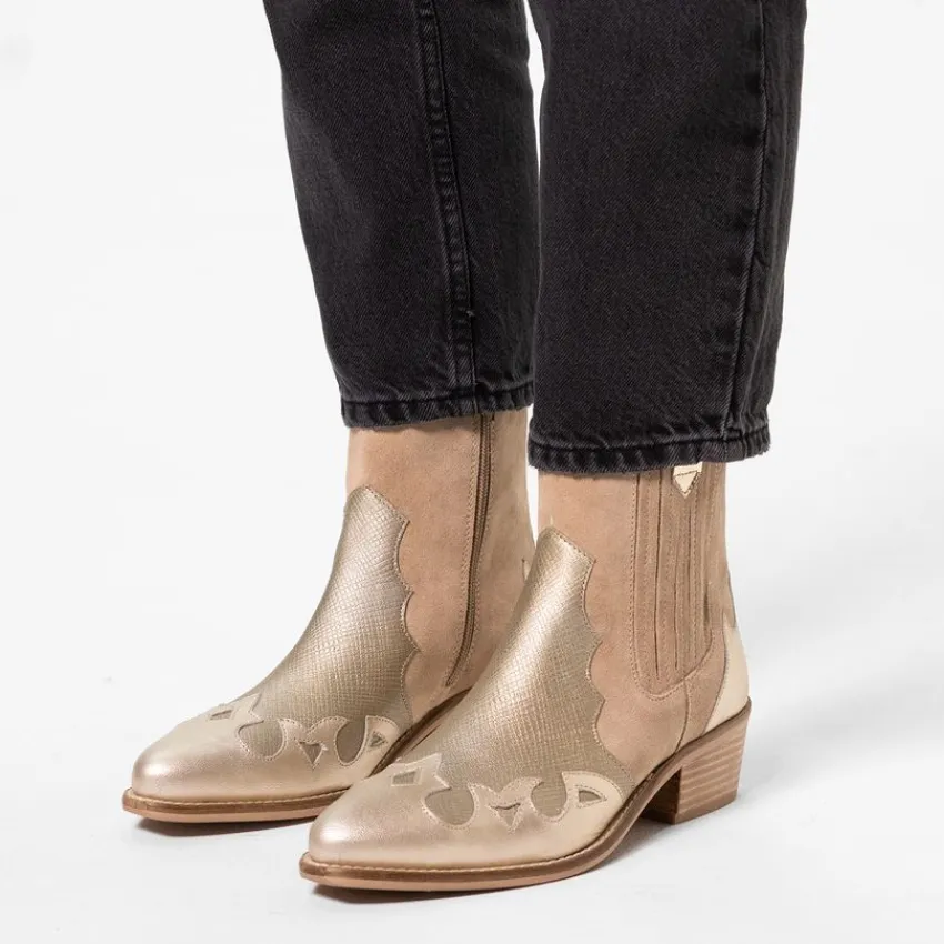 Manfield Beige suède metallic cowboy laarzen^DAMES Enkellaarsjes