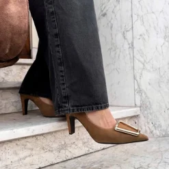 Manfield Beige suède pumps^DAMES Pumps