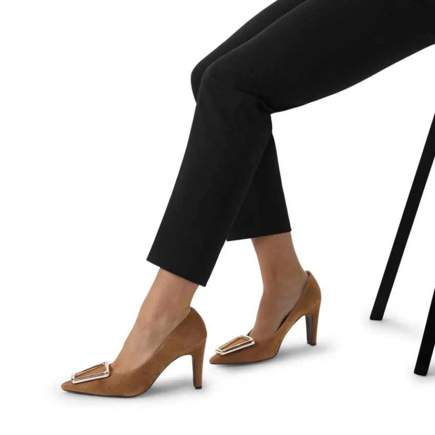 Manfield Beige suède pumps^DAMES Pumps