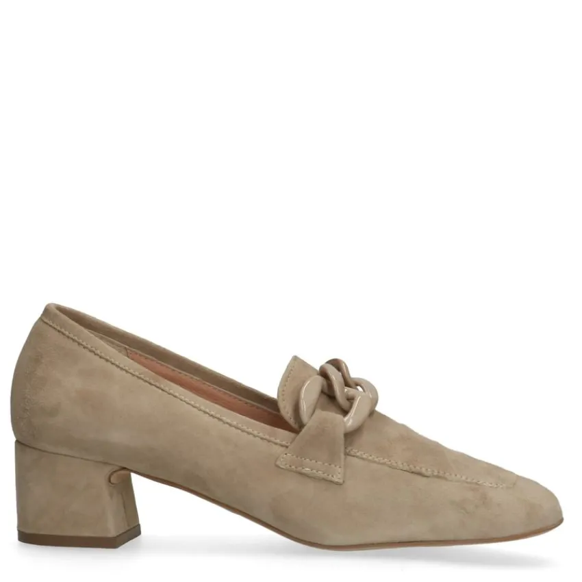 Manfield Beige suède pumps met ketting^DAMES Pumps
