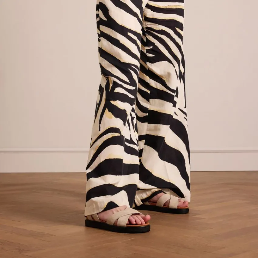 Manfield Beige suède sandalen^DAMES Sandalen