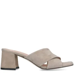 Manfield Beige suède sandalen met hak^DAMES Sandalen