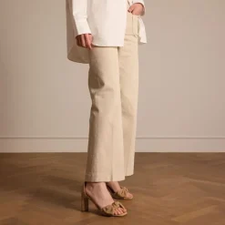 Manfield Beige suède sandalen met hak^DAMES Sandalen