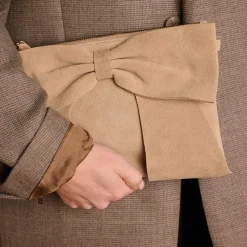 Manfield Beige suède schoudertas^ Schoudertassen