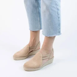 Manfield Beige suède sleehakken^DAMES Espadrilles|Sandalen