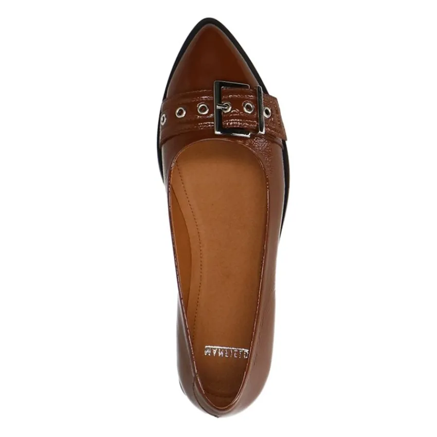 Manfield Bruine lakleren ballerina's^DAMES Loafers