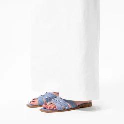 Manfield Denim canvas slippers met zilverkleurige studs^DAMES Slippers