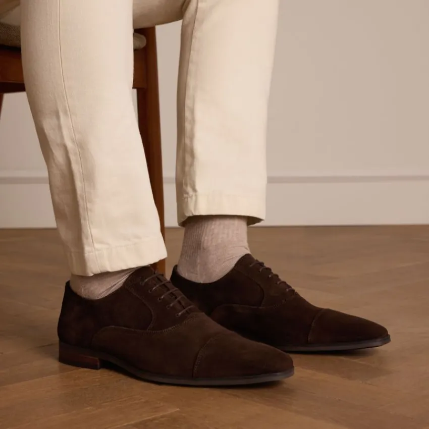 Manfield Donkerbruine suède veterschoenen^Heren Veterschoenen