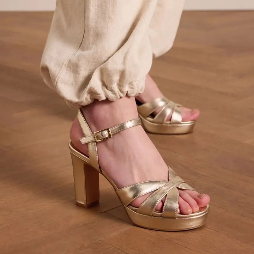 Manfield Gouden leren sandalen met hak^DAMES Sandalen