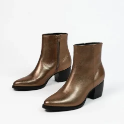 Manfield Goudkleurige metallic leren enkellaarsjes^DAMES Enkellaarsjes