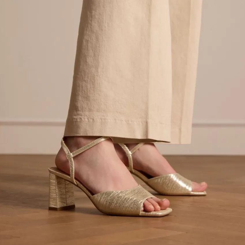 Manfield Goudkleurige sandalen met hak^DAMES Sandalen