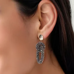 Manfield Grijze glaskralen oorbellen^ Sieraden