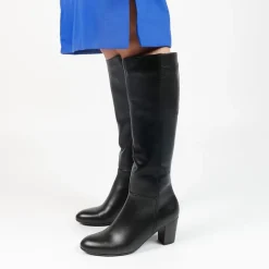 Manfield Hoge zwarte leren laarzen met ruime schacht^DAMES Laarzen