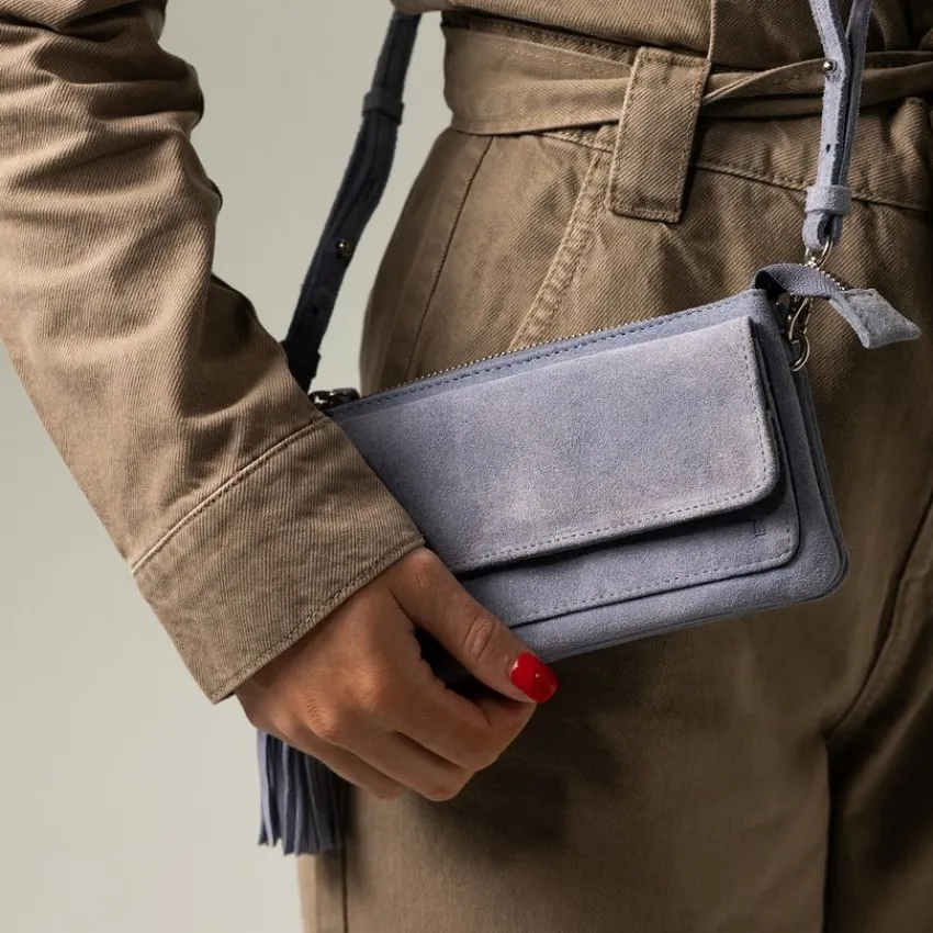 Manfield Licht blauwe suède clutch^ Clutches