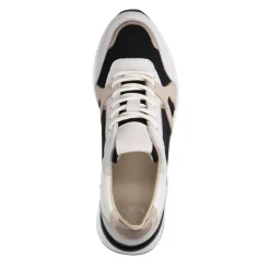 Manfield Witte leren sneakers met mesh details^DAMES Sneakers
