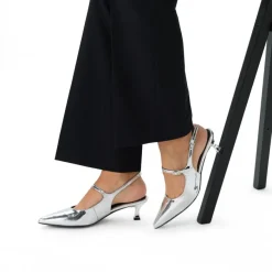 Manfield Zilveren lak slingbacks^DAMES Pumps|Slingbacks