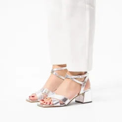 Manfield Zilveren leren sandalen met hak^DAMES Sandalen