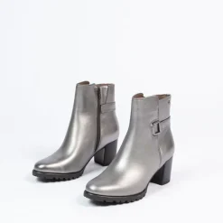 No Stress Zilverkleurige leren enkellaarsjes met hak^DAMES Enkellaarsjes