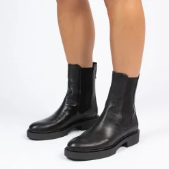 Manfield Zwarte leren chelsea boots^DAMES Enkellaarsjes