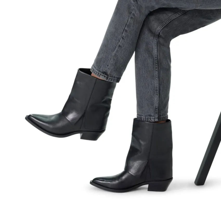 Manfield Zwarte leren cowboy laarzen met flap^DAMES Enkellaarsjes