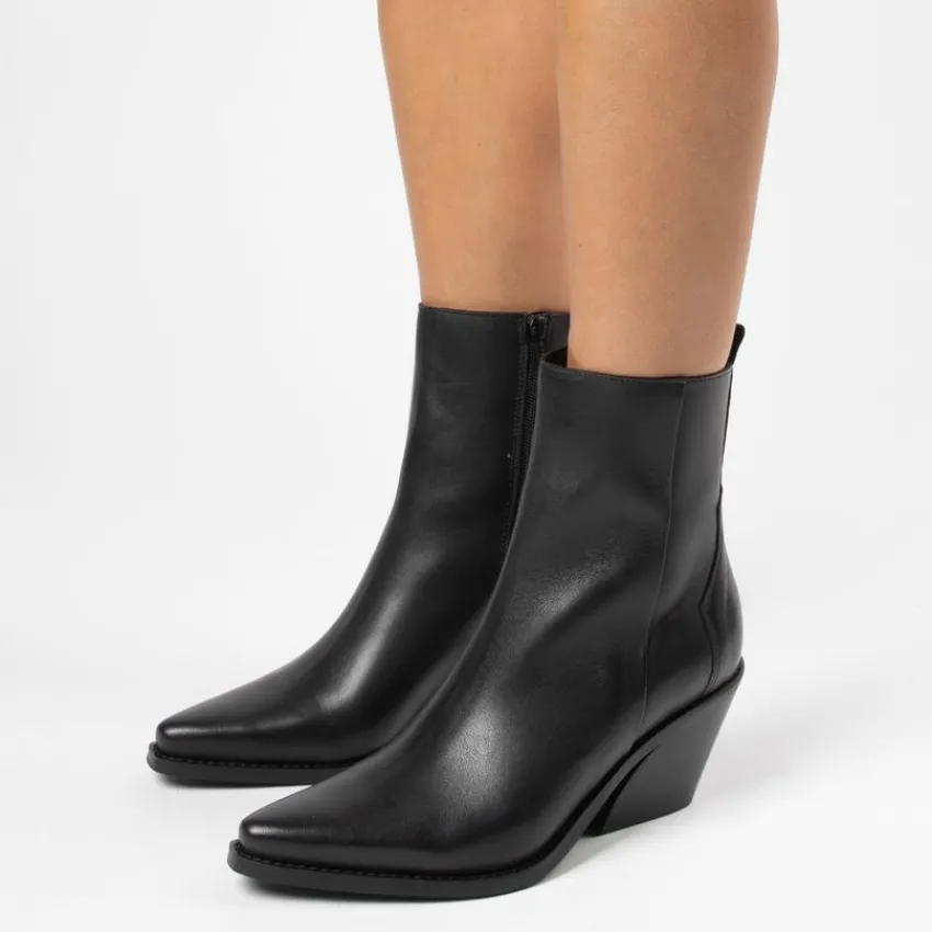 Manfield Zwarte leren cowboylaarzen^DAMES Enkellaarsjes
