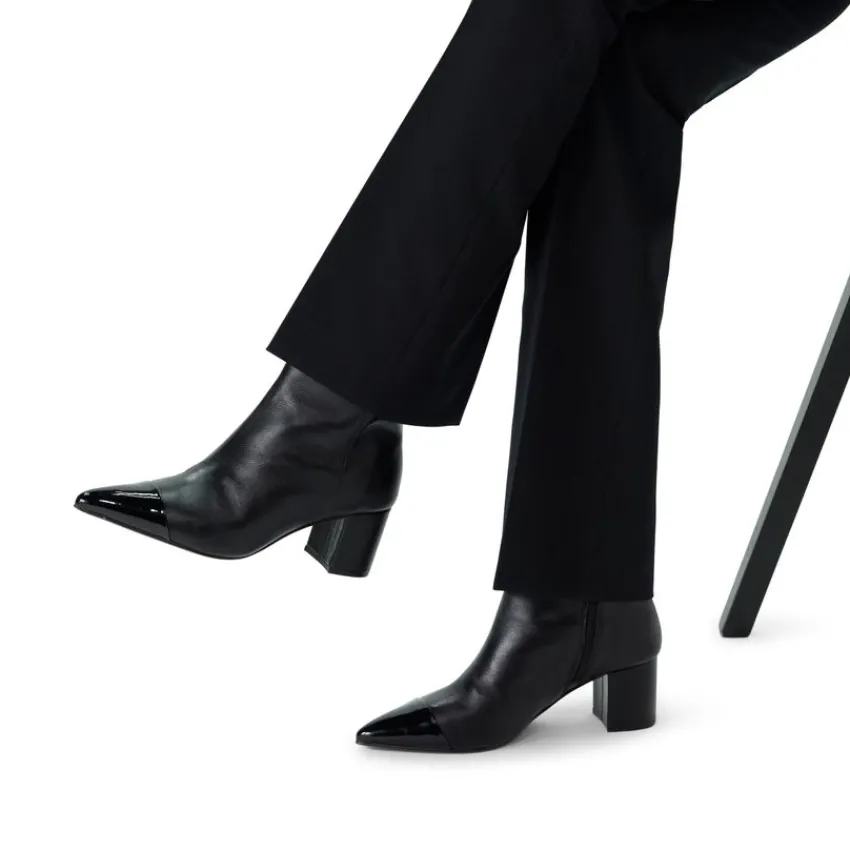 Manfield Zwarte leren enkellaarsjes met hak^DAMES Enkellaarsjes