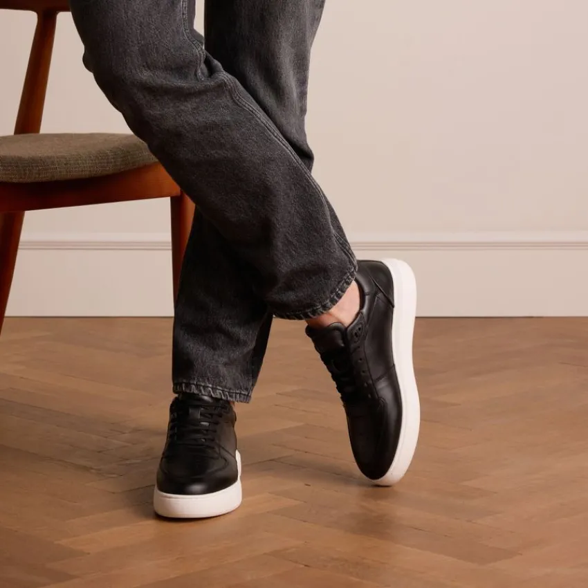 Manfield Zwarte leren sneakers^Heren Sneakers