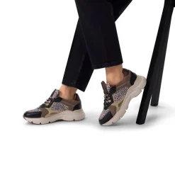 Manfield Zwarte leren sneakers met suède panter details^DAMES Sneakers