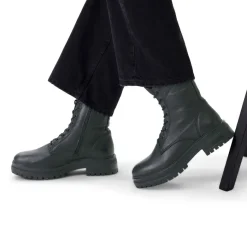 Manfield Zwarte leren veterlaarsjes^DAMES Enkellaarsjes