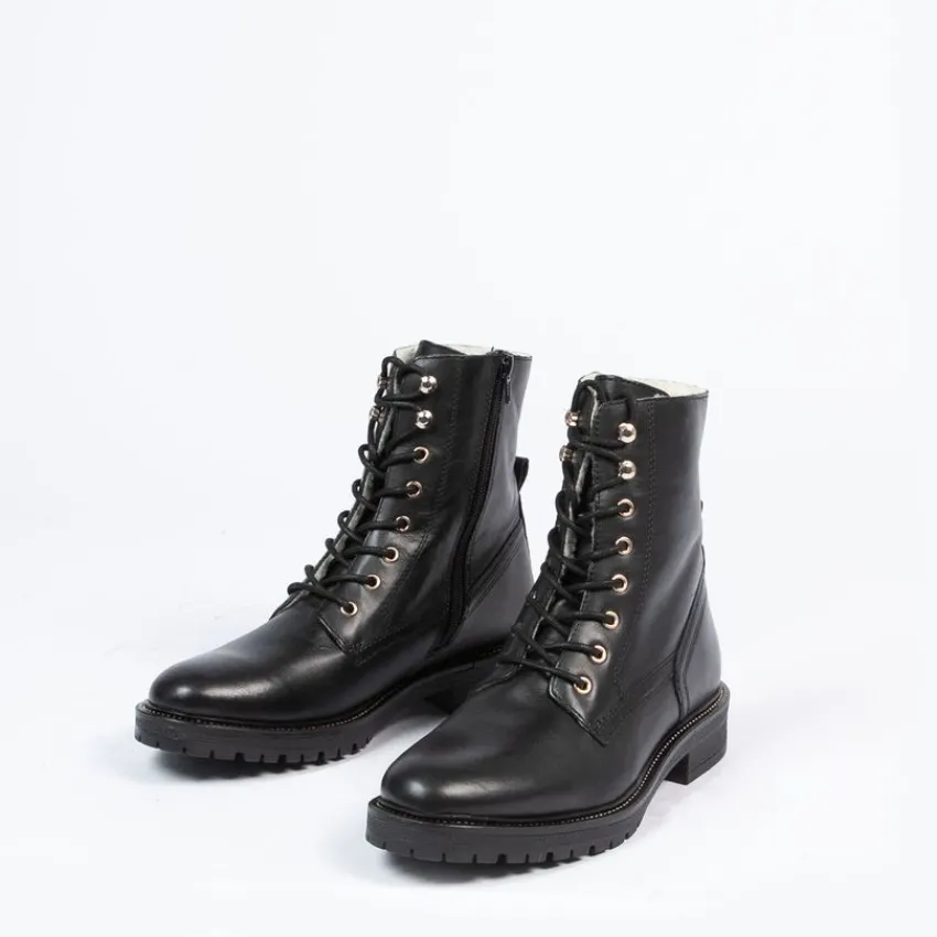 Manfield Zwarte leren veterlaarsjes^DAMES Enkellaarsjes