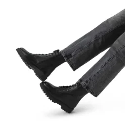 Manfield Zwarte leren veterlaarsjes^DAMES Enkellaarsjes