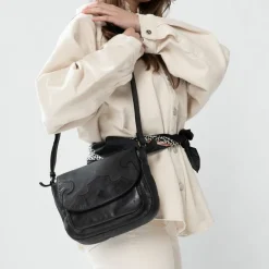 Manfield Zwarte leren western schoudertas^ Schoudertassen