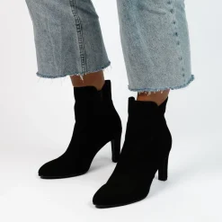 Manfield Zwarte suède enkellaarsjes met hak^DAMES Enkellaarsjes